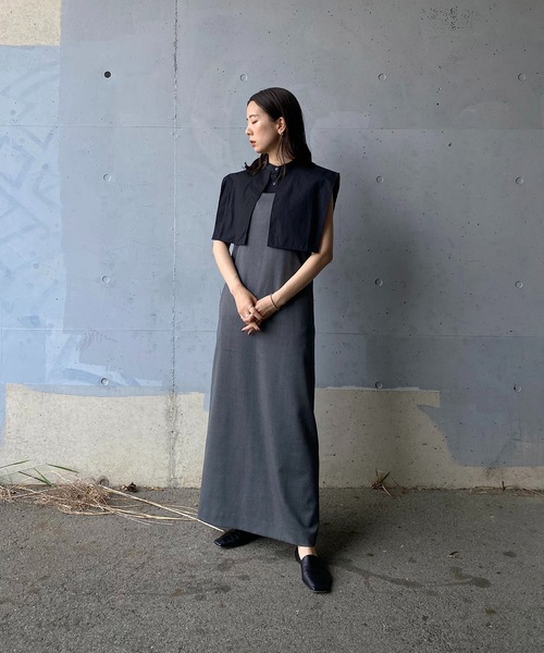 y/m by RIKA(イムバイリカ)の「ブロードケープノースリーブラウス(シャツ/ブラウス・レディース・グリーン/ブラック/オフホワイト・FREE)」の9枚目の写真