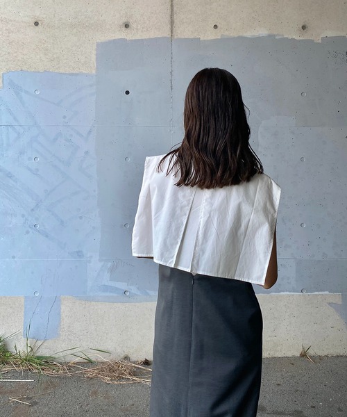 y/m by RIKA(イムバイリカ)の「ブロードケープノースリーブラウス(シャツ/ブラウス・レディース・グリーン/ブラック/オフホワイト・FREE)」の16枚目の写真