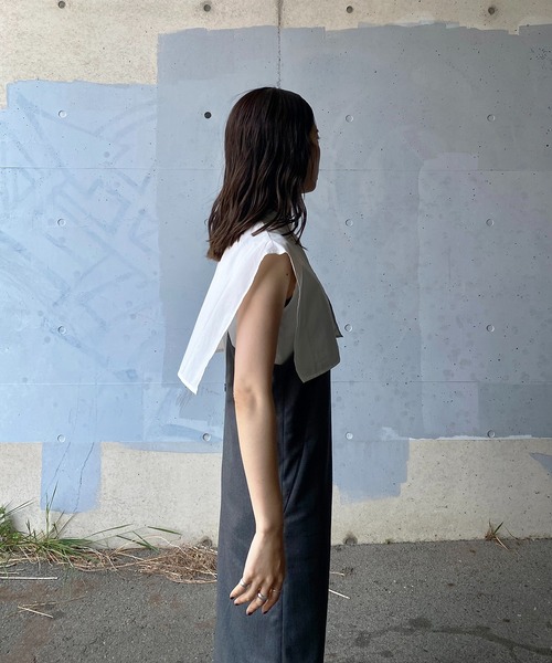 y/m by RIKA(イムバイリカ)の「ブロードケープノースリーブラウス(シャツ/ブラウス・レディース・グリーン/ブラック/オフホワイト・FREE)」の17枚目の写真