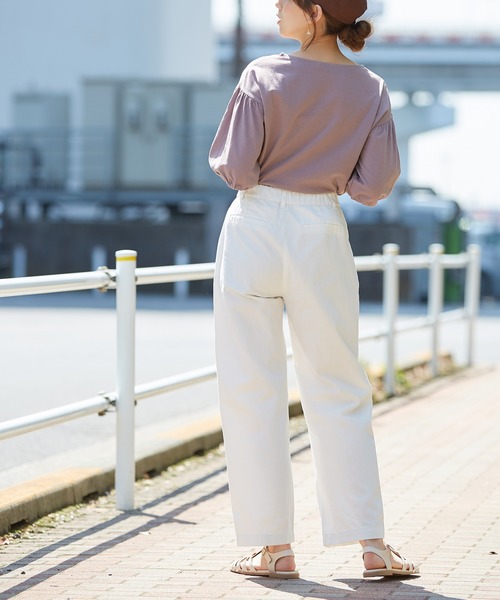 Honeys（ハニーズ）の「デニムストレートパンツ（デニムパンツ・レディース・ブラック/インディゴブルー/ブルー/オフホワイト・LL/SS/S/M/L）」の7枚目の写真