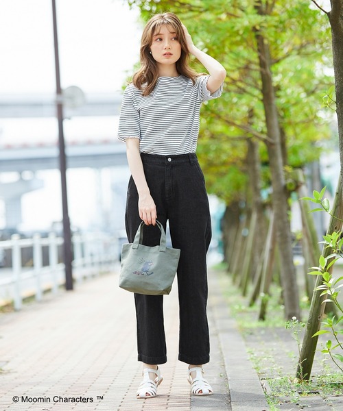 Honeys（ハニーズ）の「デニムストレートパンツ（デニムパンツ・レディース・ブラック/インディゴブルー/ブルー/オフホワイト・LL/SS/S/M/L）」の19枚目の写真