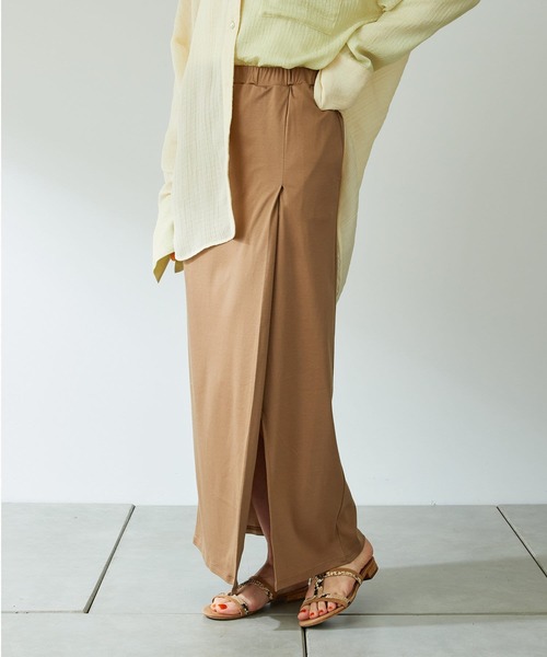 COLLAGE GALLARDAGALANTE（コラージュガリャルダガランテ）の「スニーカーにヒールに合うカットスリットタイトスカート/手洗い可（スカート・レディース・ブラック/ベージュ/ブルー・FREE）」の15枚目の写真