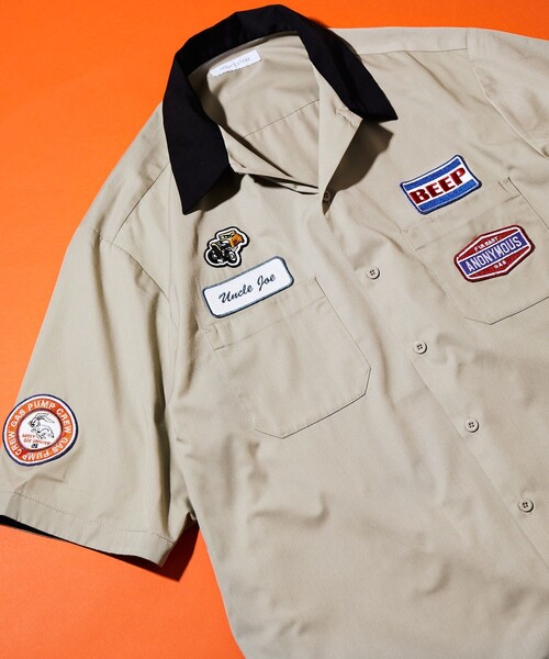 FREAK'S STORE(フリークスストア)の「FREAK'S STORE/フリークス ストア ワッペンワークシャツ/ワークシャツ/オープンカラーシャツ(シャツ/ブラウス・メンズ・ブラック/ベージュ/グリーン/サックスブルー・SMALL/MEDIUM/LARGE)」の3枚目の写真