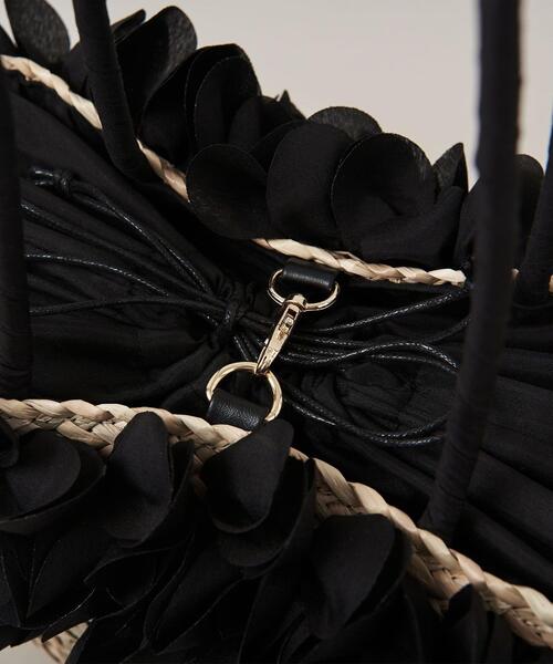 ODETTE E ODILE（オデットエオディール）の「ペタルバスケット（かごバッグ・レディース・ブラック/ベージュ・FREE）」の6枚目の写真