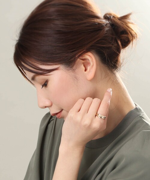 COCOSHNIK(ココシュニック)の「K10ウエーブプレート リング(リング・レディース・ホワイト系その他7・10号/12号/14号)」の8枚目の写真