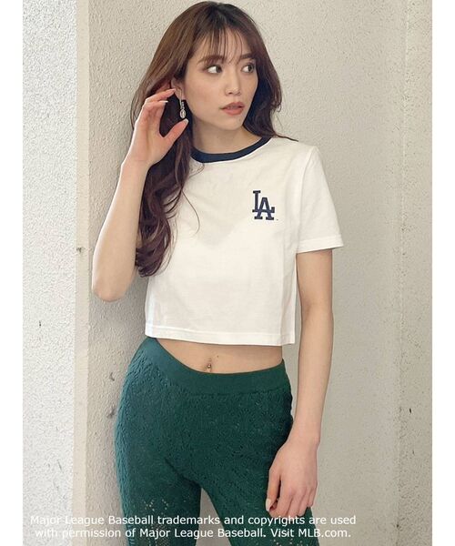 GYDA(ジェイダ)の「GYDA×MLBリンガーショートTシャツ(Tシャツ/カットソー・レディース・チャコールグレー/ベージュ/ネイビー/グリーン・FREE)」の5枚目の写真