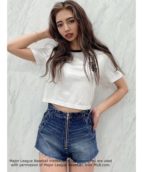 GYDA(ジェイダ)の「GYDA×MLBリンガーショートTシャツ(Tシャツ/カットソー・レディース・チャコールグレー/ベージュ/ネイビー/グリーン・FREE)」の14枚目の写真