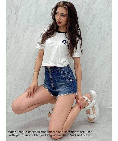 GYDA(ジェイダ)の「GYDA×MLBリンガーショートTシャツ(Tシャツ/カットソー・レディース・チャコールグレー/ベージュ/ネイビー/グリーン・FREE)」の16枚目の写真