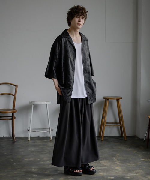 KUUUPY（クーピー）の「Flower Jacquard Open Collar Shirts - フラワージャカード織オープンカラーシャツ（シャツ/ブラウス・メンズ・ブラック・SMALL/MEDIUM/LARGE）」の19枚目の写真