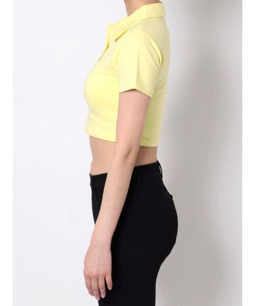 EMODA（エモダ）の「スキッパークロップドトップ（Tシャツ/カットソー・レディース・ホワイト/ブラック/イエロー/ブルー・FREE）」の18枚目の写真