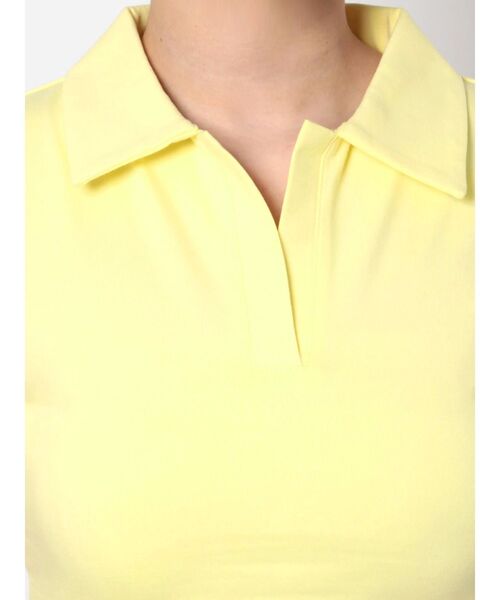 EMODA（エモダ）の「スキッパークロップドトップ（Tシャツ/カットソー・レディース・ホワイト/ブラック/イエロー/ブルー・FREE）」の20枚目の写真