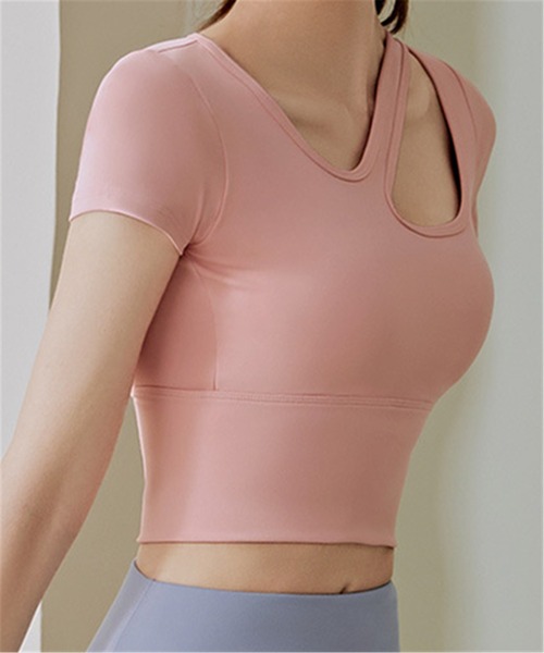 FREE BLUES（フリーブルース）の「カップ付きトレーニングフィットネスウエア/ヨガトップス（スポーツブラ・レディース・ピンク/ブラック/ブルー/アイボリー/グリーン・M/S/L/XL）」の8枚目の写真