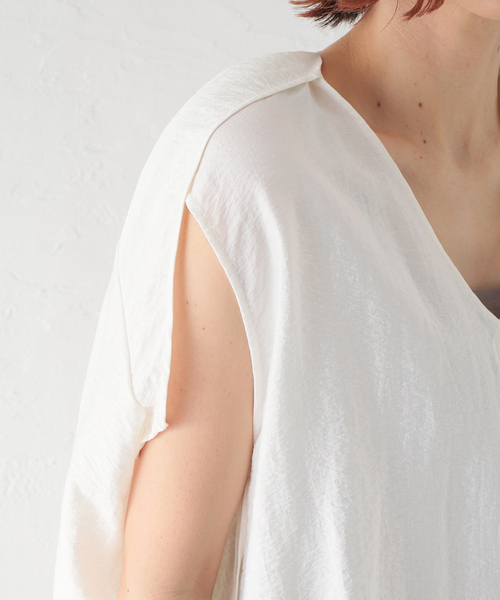 RITO(リト)の「【RITO/リト】STRUCTURE SILK BLOUSE:ブラウス(シャツ/ブラウス・レディース・ホワイト・MEDIUM)」の16枚目の写真