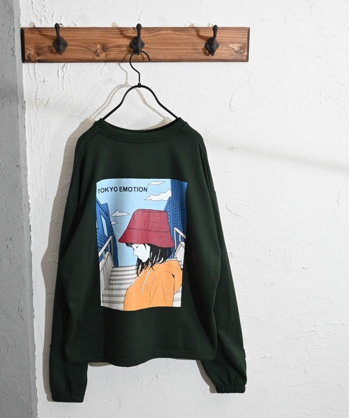 Ritzy(リッツィー)の「裏毛イラストバックプリントクルートレーナー(TOKYO) レディース メンズ(スウェット・メンズ・ホワイト/グリーン/チャコール・MEDIUM/LARGE)」の14枚目の写真