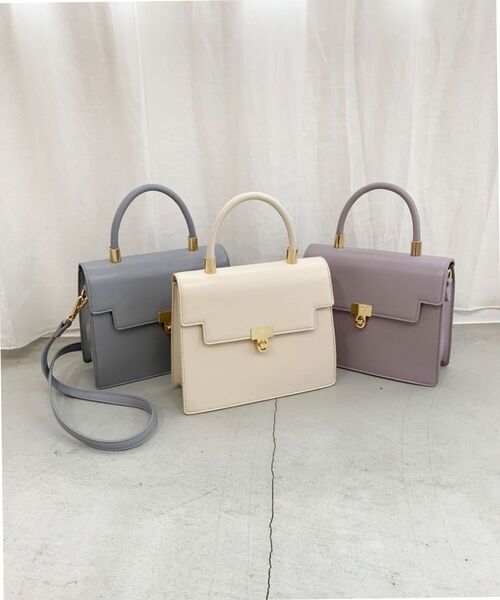 MAJESTIC LEGON（マジェスティックレゴン）の「上品カラーハンドバッグ（ハンドバッグ・レディース・ライトグレー/アイボリー/ラベンダー・FREE）」の4枚目の写真