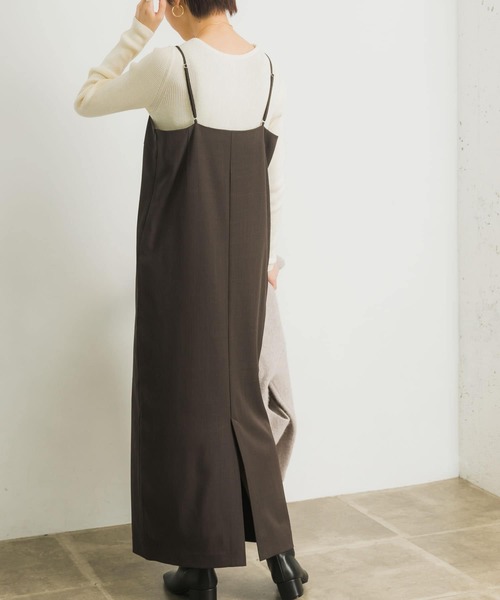 URBAN RESEARCH（アーバンリサーチ）の「ストレートキャミワンピース（ワンピース・レディース・チャコールグレー/ブラック/モカ・38/36）」の14枚目の写真
