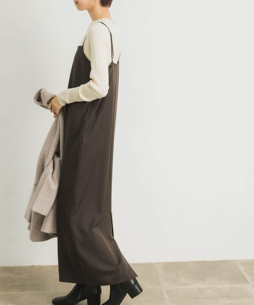 URBAN RESEARCH（アーバンリサーチ）の「ストレートキャミワンピース（ワンピース・レディース・チャコールグレー/ブラック/モカ・38/36）」の15枚目の写真