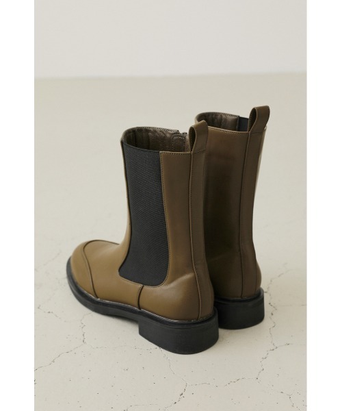 crie conforto（クリーコンフォルト）の「チェルシーブーツ（ブーツ・レディース・ブラック/カーキ・SMALL/MEDIUM/LARGE/LL）」の4枚目の写真