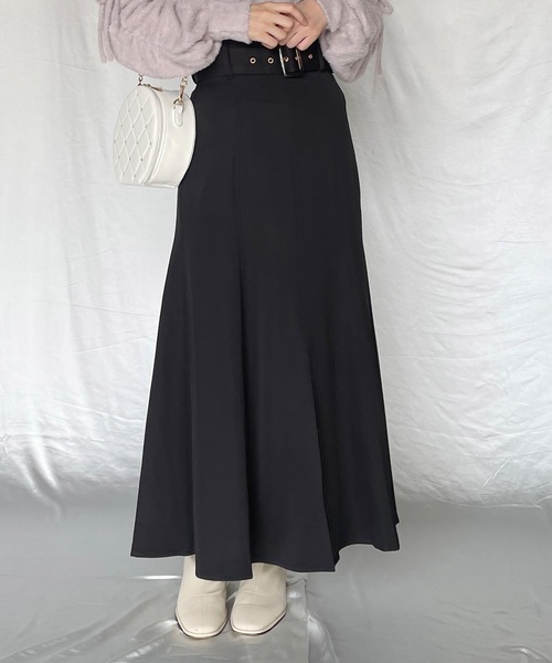 TORTE（トルテ）の「前スリットマーメイドスカート（スカート・レディース・ブルー系その他/ライトブラウン/ブラウン系その他/ベージュ/ブラック/ブラック系その他/グレー系その他・FREE）」の11枚目の写真