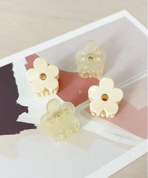 apres jour(アプレジュール)の「【apres jour×ARIAZ】フラワーミニヘアクリップ4SET(バレッタ/ヘアクリップ・レディース・アイボリー/ピンクベージュ・FREE)」の2枚目の写真