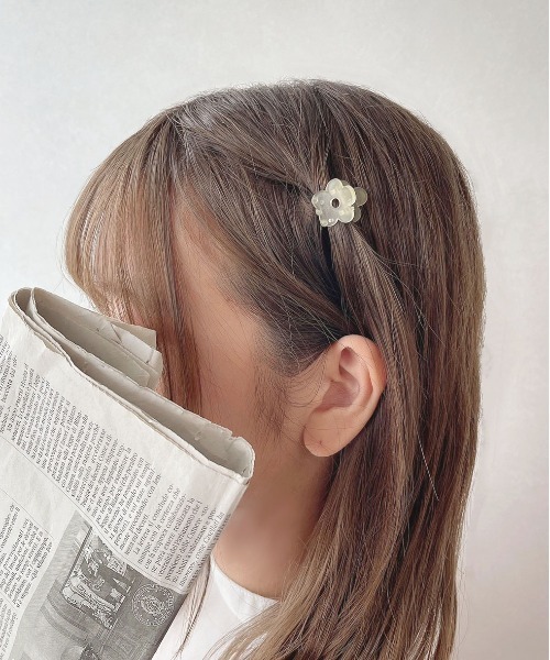 apres jour(アプレジュール)の「【apres jour×ARIAZ】フラワーミニヘアクリップ4SET(バレッタ/ヘアクリップ・レディース・アイボリー/ピンクベージュ・FREE)」の8枚目の写真
