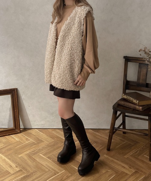 apres jour clair（アプレジュールクレア）の「【apres jour clair】ボアベスト【ZOZOTOWN限定アイテム】（ベスト・レディース・ベージュ/アイボリー・X-LARGE/フリー）」の13枚目の写真