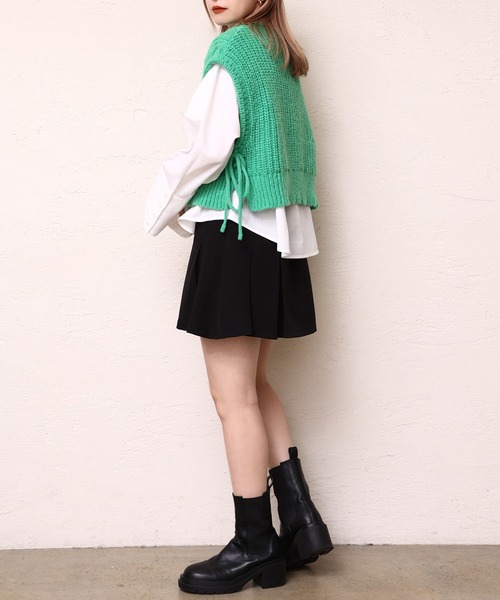 one after another NICE CLAUP(ワンアフターアナザーナイスクラップ)の「ワイドスリーブシャツケーブルニットベストSET(ベスト・レディース・ブラウン/オフホワイト/グリーン・FREE)」の10枚目の写真