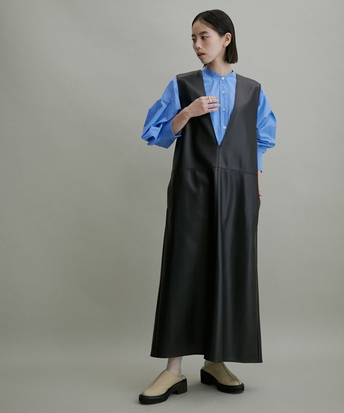 ADAM ET ROPE'（アダムエロペ）の「【ZOZO限定】TCブロードバンドカラーシャツ（シャツ/ブラウス・レディース・ブラック/ホワイト/ブルー/サックスブルー/ピンク系その他2・FREE）」の20枚目の写真