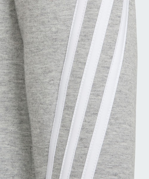 adidas(アディダス)の「フューチャーアイコン スリーストライプス フルジップパーカー / アディダス(キッズ/子供用)(パーカー・キッズ・グレー/ブラック/ブルー・130/140/150/160/110/120)」の9枚目の写真