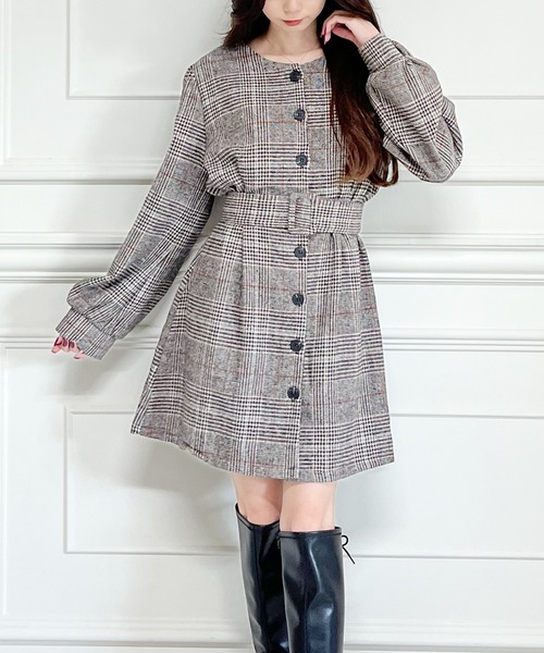 MIIA(ミーア)の「ベルト付きチェックミニワンピース(ワンピース・レディース・ブラウン/ブラック・FREE)」の2枚目の写真