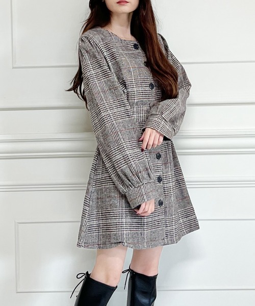 MIIA(ミーア)の「ベルト付きチェックミニワンピース(ワンピース・レディース・ブラウン/ブラック・FREE)」の8枚目の写真