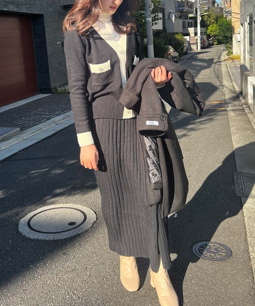 Lamoa(ラモア)の「Lamoa/オーバーサイズ ロングコート(チェスターコート・レディース・ブラック/ブラウン・MEDIUM/LARGE)」の22枚目の写真