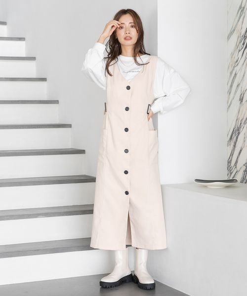 mysty woman（ミスティウーマン）の「アウトポケットジャンスカ 168393（ジャンパースカート・レディース・アイボリー/ブラック/モカ・FREE）」の2枚目の写真