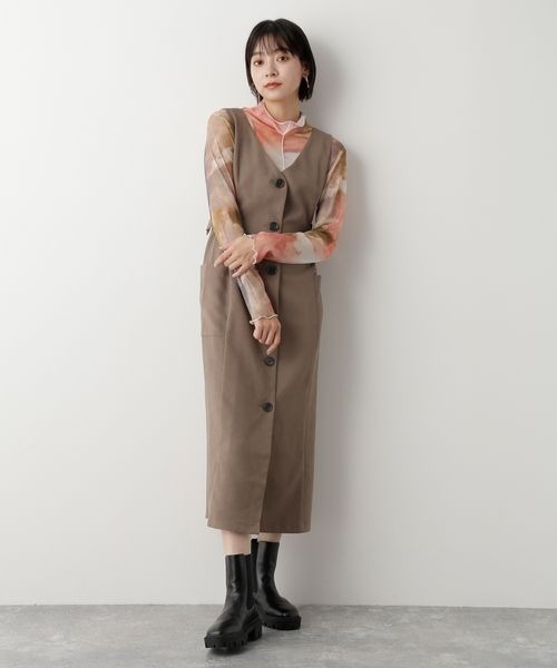 mysty woman（ミスティウーマン）の「アウトポケットジャンスカ 168393（ジャンパースカート・レディース・アイボリー/ブラック/モカ・FREE）」の6枚目の写真