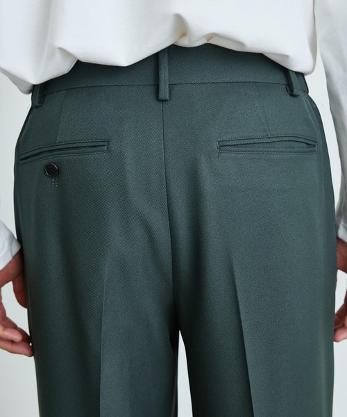 PUBLIC TOKYO（パブリックトウキョウ）の「エバークリースGRツイルストレートスラックス（スラックス・メンズ・ダークグレー/ブラック/ベージュ/ネイビー/グリーン・1/2/4/3）」の8枚目の写真