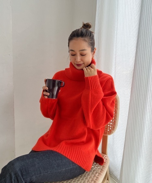 Vicente（ヴィセンテ）の「Highneck color knit（ニット/セーター・レディース・ホワイト/ブラック/オレンジ・FREE）」の15枚目の写真