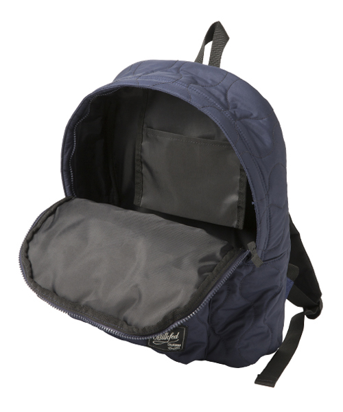 MILKFED.（ミルクフェド）の「QUILTED BACKPACK　（バックパック/リュック/キルティング）（バックパック/リュック・レディース・ブラック/ベージュ/ネイビー・ONE SIZE）」の7枚目の写真