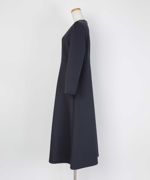 UR'S（ユアーズ）の「ボンディングフレアワンピース（ワンピース・レディース・ネイビー/ホワイト/ブラック・M/S/L）」の10枚目の写真