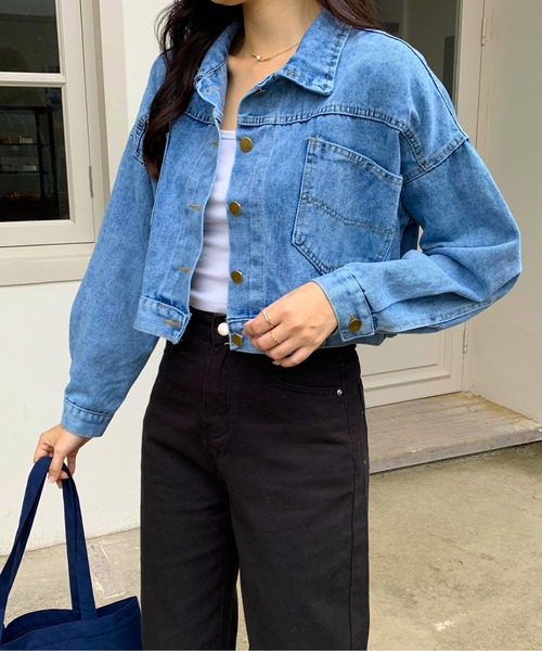 EPICKS（エピックス）の「ライトブルーショートデニムジャケット（デニムジャケット・レディース・ブルー・M/L）」の14枚目の写真