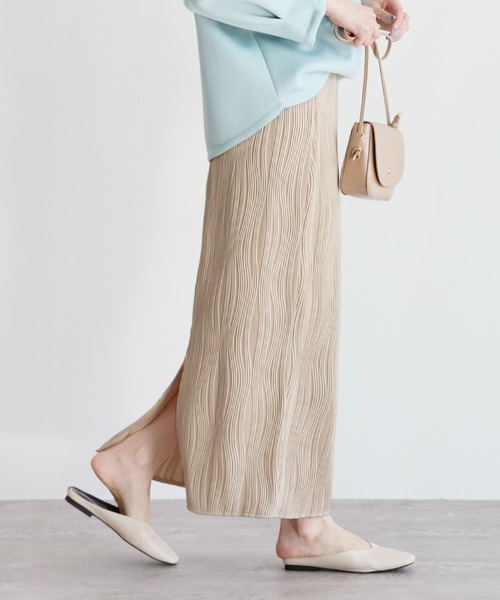 reca（レカ）の「ウェーブ柄プリーツスカート（スカート・レディース・ブラック/グレイッシュベージュ・M）」の11枚目の写真