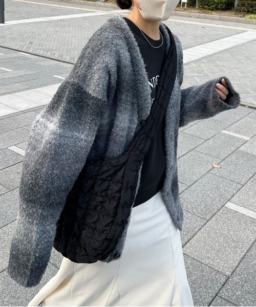 CPCM（シーピーシーエム）の「ブークレグラデーションニットカーディガン（カーディガン/ボレロ・メンズ・オレンジ/ブラウン/ブラック・FREE）」の11枚目の写真