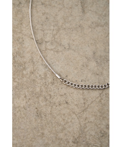 AZUL by moussy(アズールバイマウジー)の「MIXED CHAIN NECKLACE/ミックスチェーンネックレス(ネックレス・レディース・ゴールド系その他/シルバー・FREE)」の6枚目の写真