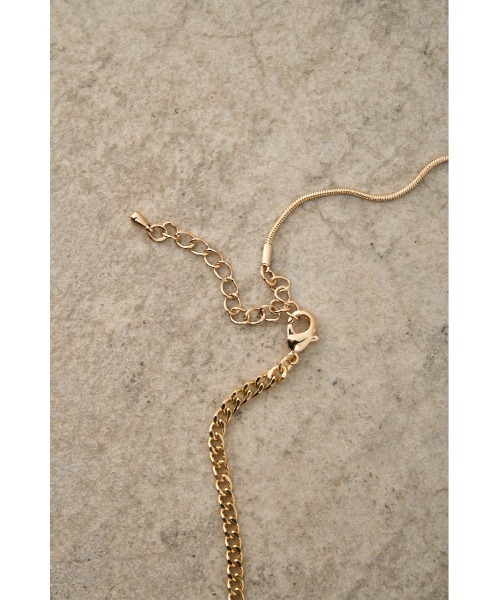 AZUL by moussy(アズールバイマウジー)の「MIXED CHAIN NECKLACE/ミックスチェーンネックレス(ネックレス・レディース・ゴールド系その他/シルバー・FREE)」の13枚目の写真