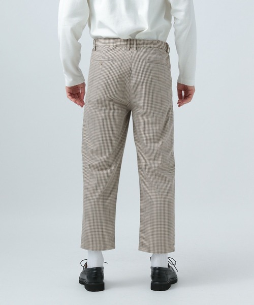 BAYFLOW(ベイフロー)の「T/Rチェッククロップドパンツ(その他パンツ・メンズ・グレー/ベージュ・MEDIUM/LARGE)」の15枚目の写真