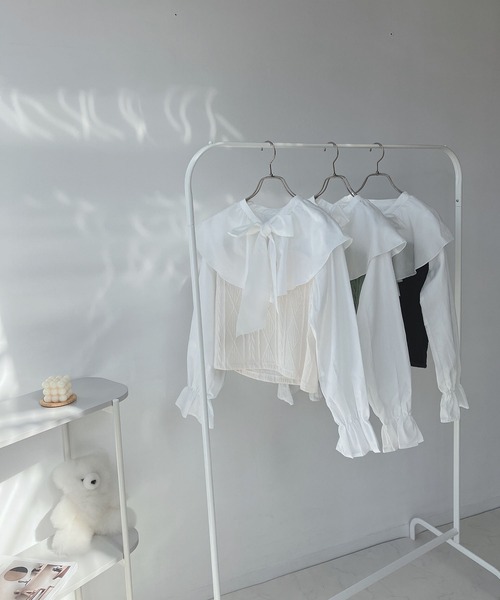 AS KNOW AS plus（アズノゥアズプラス）の「○ケープ衿 ケーブル切替え ボウタイブラウス（シャツ/ブラウス・レディース・ブラック/グリーン/アイボリー・FREE）」の16枚目の写真