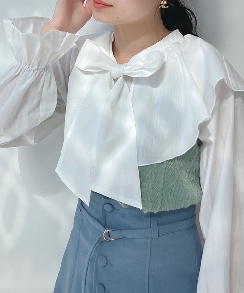 AS KNOW AS plus（アズノゥアズプラス）の「○ケープ衿 ケーブル切替え ボウタイブラウス（シャツ/ブラウス・レディース・ブラック/グリーン/アイボリー・FREE）」の20枚目の写真