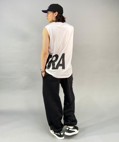 NEW ERA(ニューエラ)の「【ZOZOTOWN限定展開】NEW ERA/ニューエラ/NEW ERA PERFORMANCE/ニューエラパフォーマンス 吸水速乾 UVカット タンクトップ 13516821/13516822/13516823(タンクトップ・メンズ・ブラック/ホワイト/エメラルド・M/L/XL/XXL)」の21枚目の写真