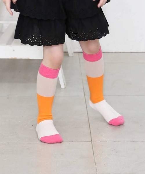 Rora(ローラ)の「メイ ニーハイソックス 2colors(ソックス/靴下・キッズ・オレンジ/グリーン・18-20cm/20-22cm/16-18cm)」の9枚目の写真