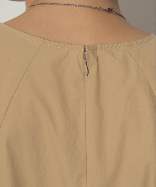 ottilie（オティーリエ）の「ottilie タックボリューム袖チュニック（Tシャツ/カットソー・レディース・オフホワイト/ベージュ・FREE）」の14枚目の写真