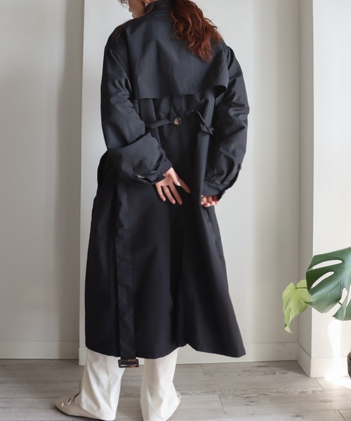 COURO（コウロ）の「ヨーク付き２ｗａｙカラーナイロンステンカラーコート（ステンカラーコート・レディース・ブラック/グリーン/オフホワイト/ベージュ/マスタード・L/M）」の17枚目の写真